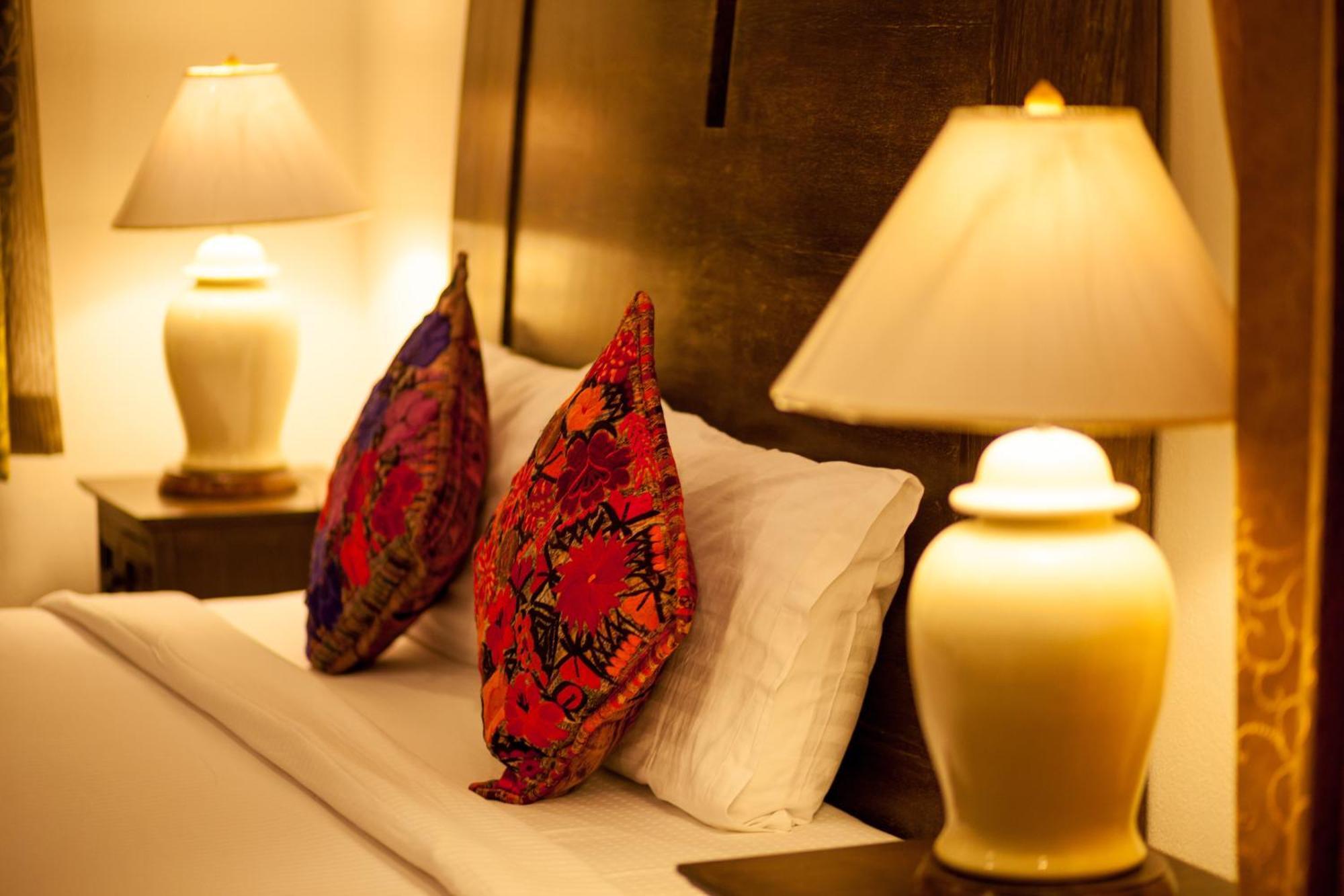 The Travellers Arms Hotell Chiang Mai Exteriör bild